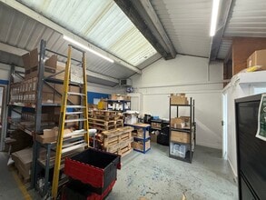 2-14 Brownfields, Welwyn Garden City to rent Building Photo- Image 2 of 3