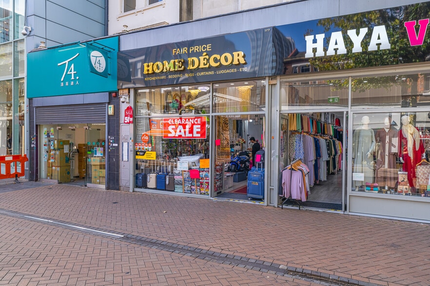 117-119 North End, Croydon to rent - Building Photo - Image 2 of 15