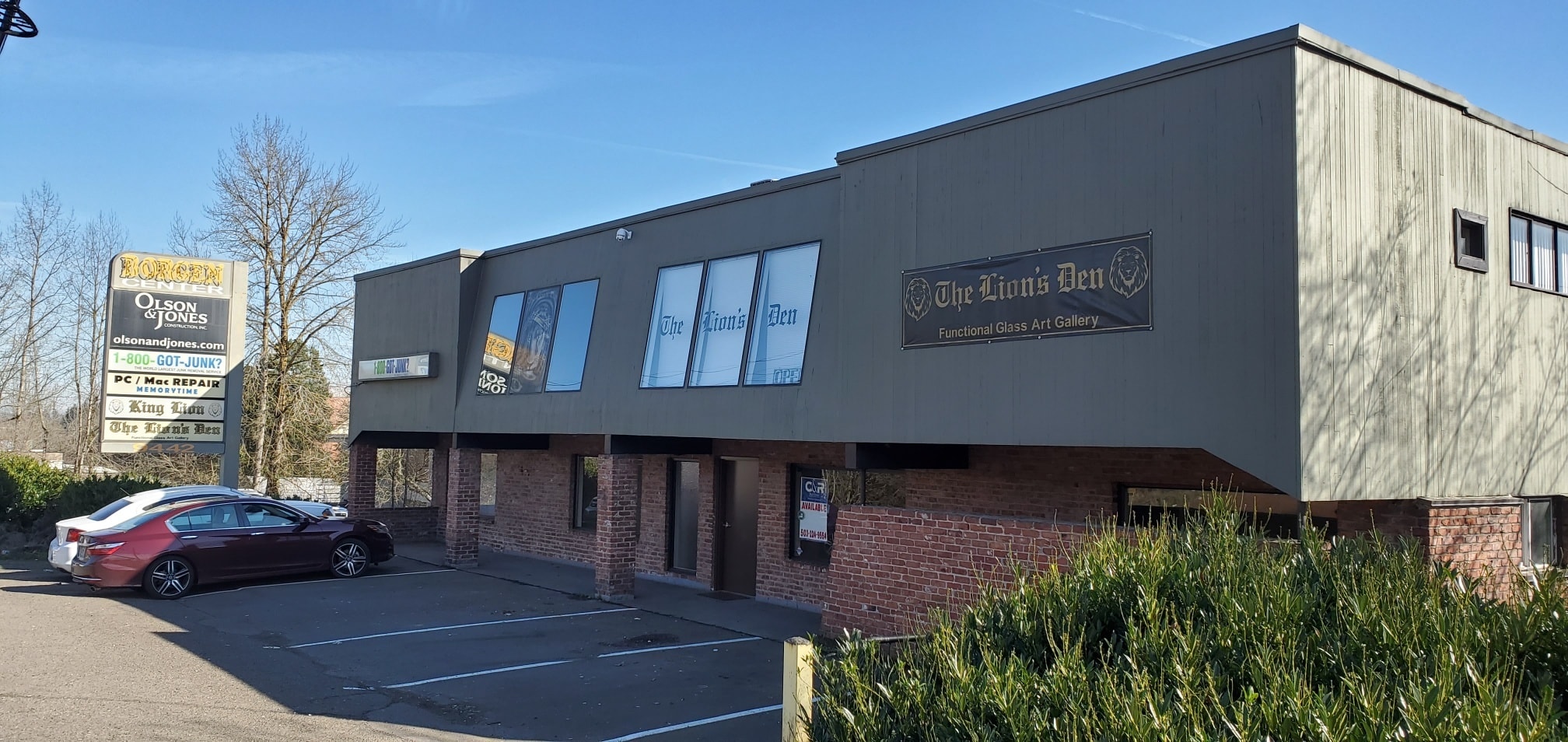 9442 SW Barbur Blvd, Portland, OR to rent Primary Photo- Image 1 of 9