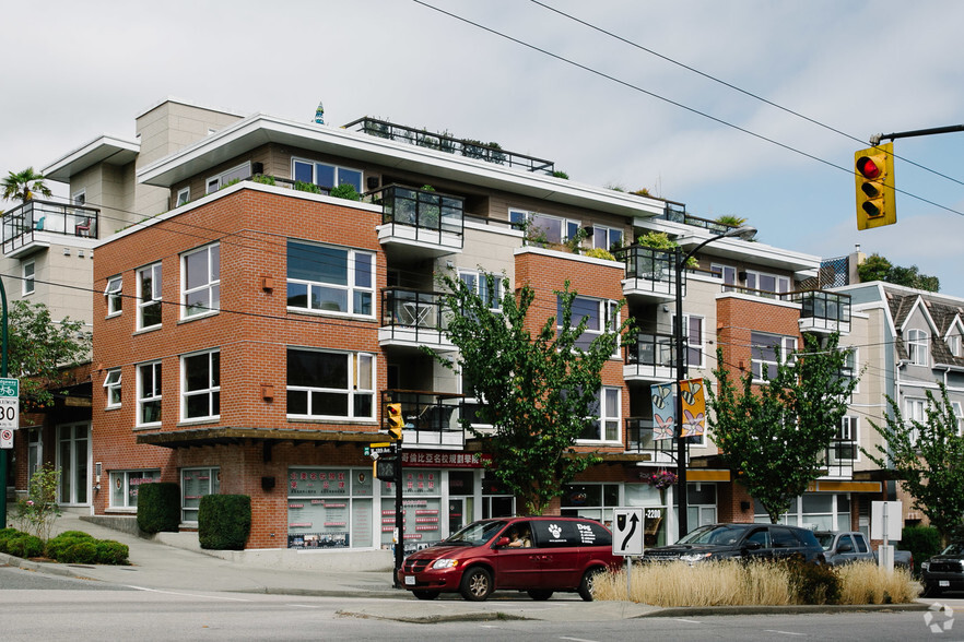 3363-3393 Dunbar St, Vancouver, BC for sale - Primary Photo - Image 1 of 3