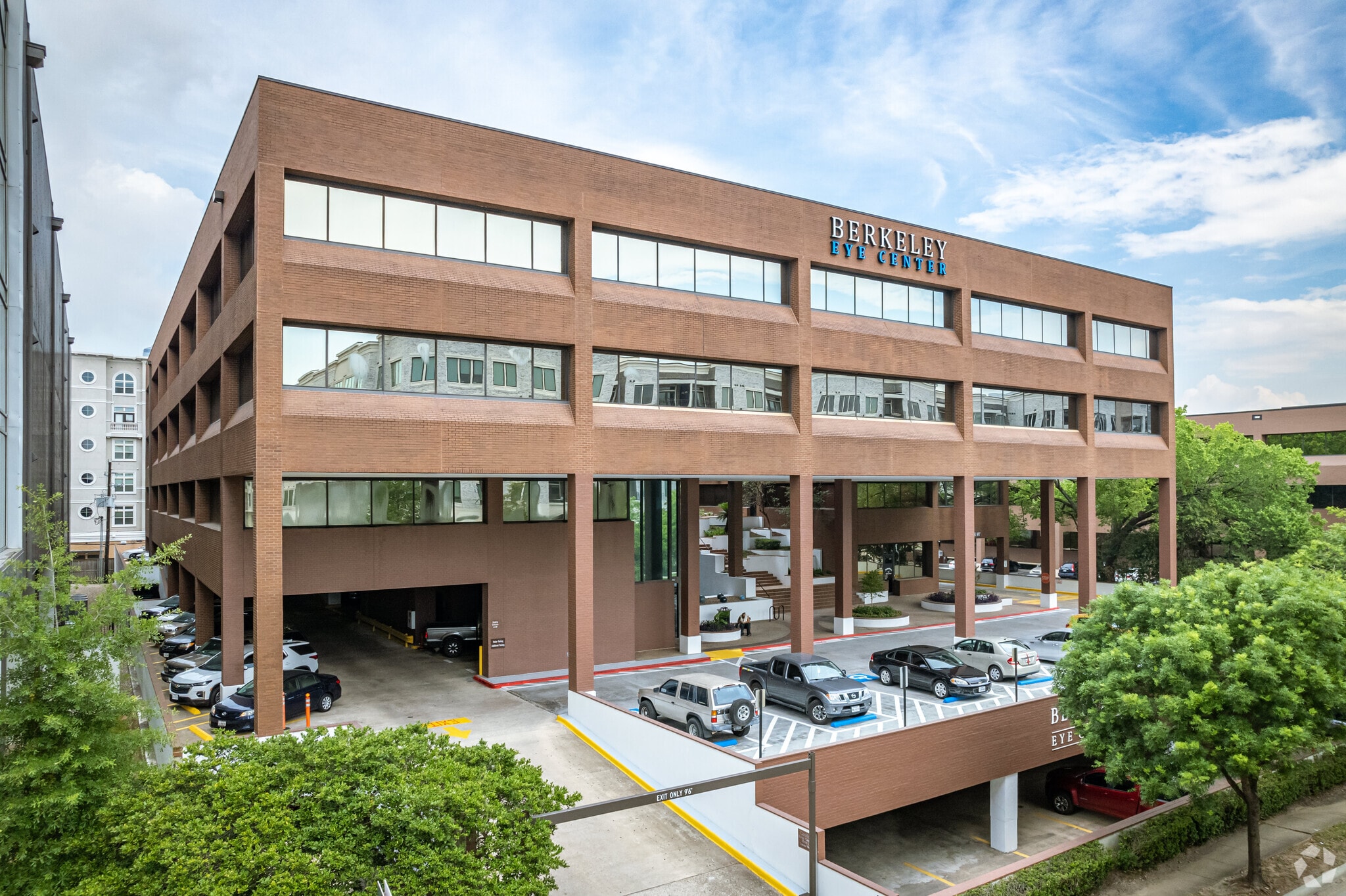 3100 Weslayan St, Houston, TX to rent Building Photo- Image 1 of 25