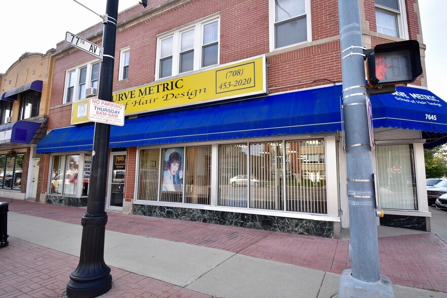 7645 W Belmont Ave, Elmwood Park, IL for rent - Building Photo - Image 2 of 10