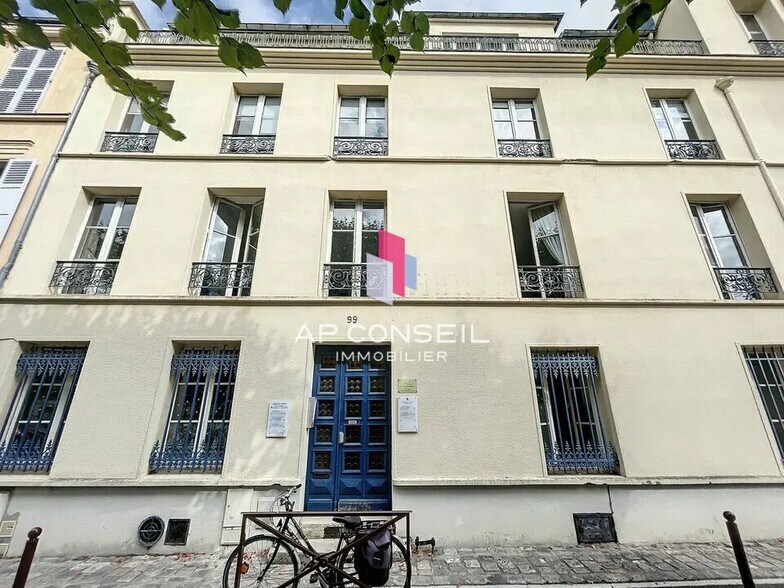 Office in Versailles to rent - Building Photo - Image 2 of 3