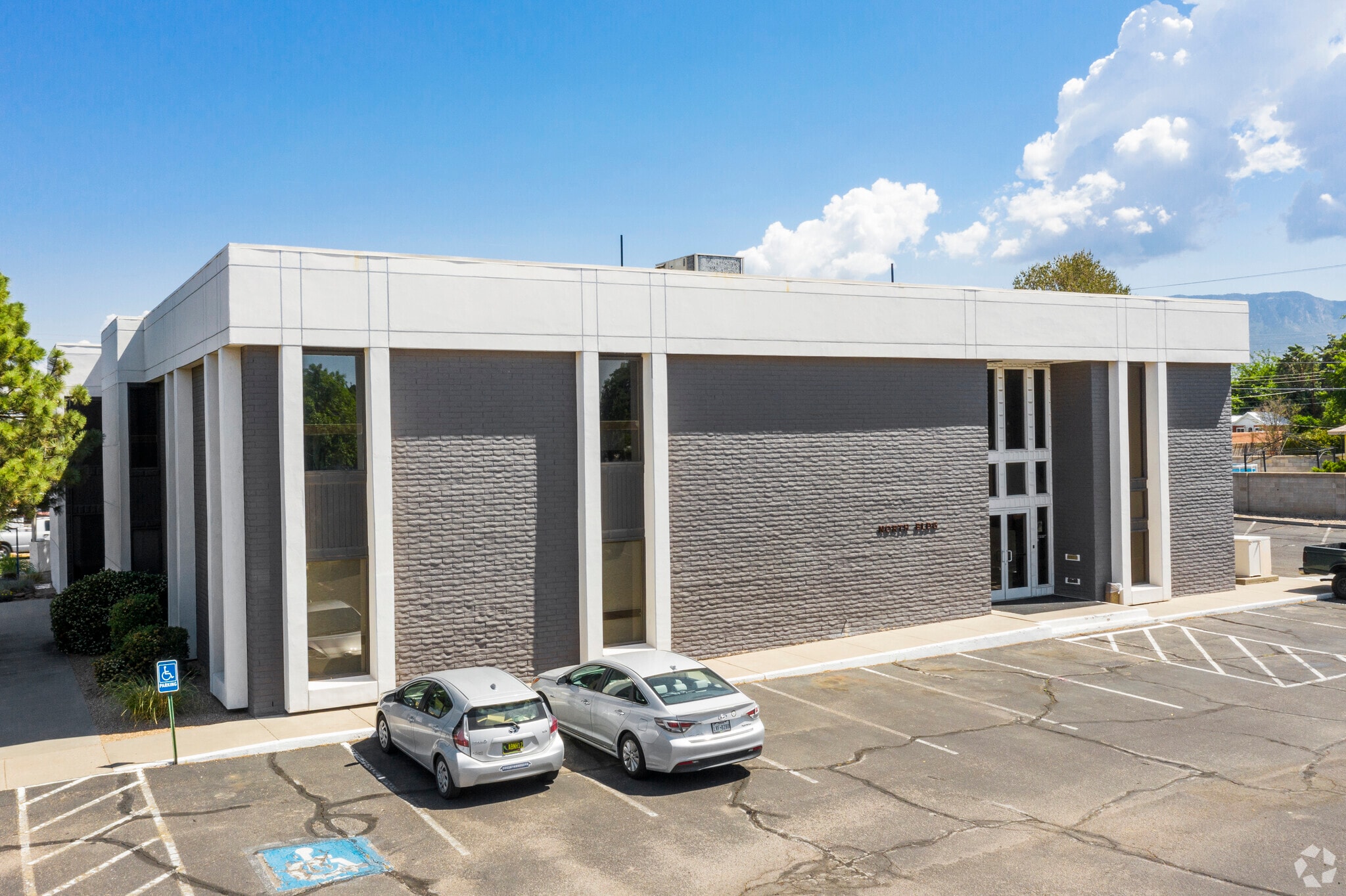 2900 Louisiana Blvd NE, Albuquerque, NM to rent Building Photo- Image 1 of 12