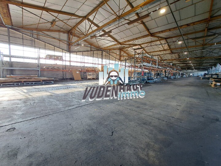 Light Industrial in Portet-sur-Garonne to rent - Interior Photo - Image 2 of 9
