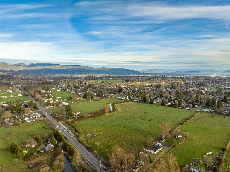 0 Orchard Home, Medford, OR for sale - Building Photo - Image 2 of 11