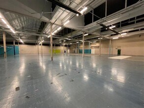 Blackburn Rd, Burnley to rent Interior Photo- Image 2 of 3