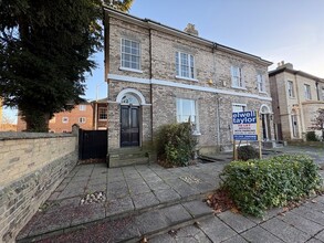 121 New London Rd, Chelmsford for rent Building Photo- Image 1 of 2