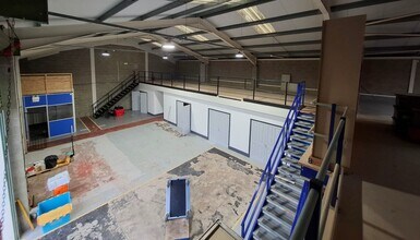 Enterprise Way, Evesham to rent Interior Photo- Image 2 of 4