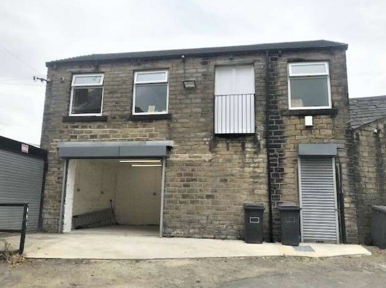 Four Horseshoes Yard St, Huddersfield to rent - Primary Photo - Image 1 of 1