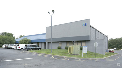 38 Industrial Way E, Eatontown, NJ for rent Primary Photo- Image 1 of 4