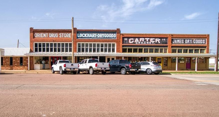 107 Main, Blair, OK for sale - Primary Photo - Image 1 of 1