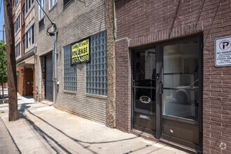 50-52 Graham St, Jersey City, NJ for rent Building Photo- Image 1 of 13