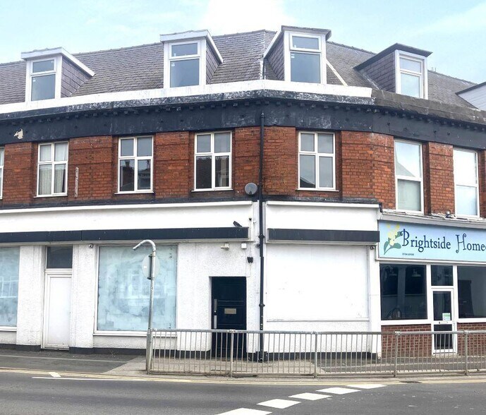 139-143 Queen St, Withernsea for sale - Building Photo - Image 1 of 1