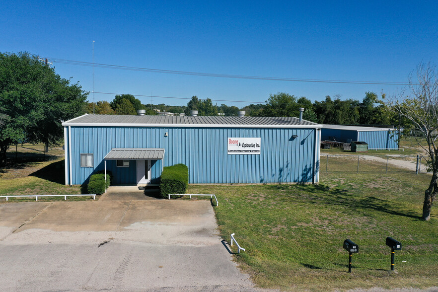 15 Wire Rd, Huntsville, TX for sale - Building Photo - Image 2 of 12