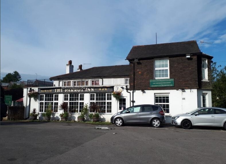 Broadford Rd, Shalford for sale Primary Photo- Image 1 of 1