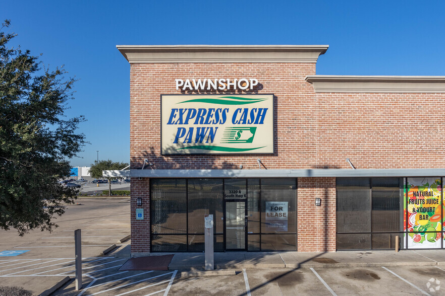 3320-3418 S Hwy 6, Houston, TX for rent - Building Photo - Image 3 of 7