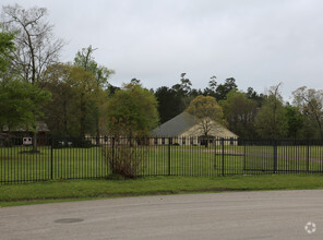 33227 Forest West St, Magnolia, TX for sale Primary Photo- Image 1 of 1