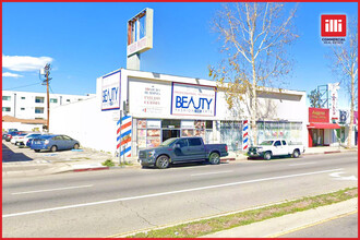 18567-18573 Sherman Way, Reseda, CA for rent Building Photo- Image 1 of 6