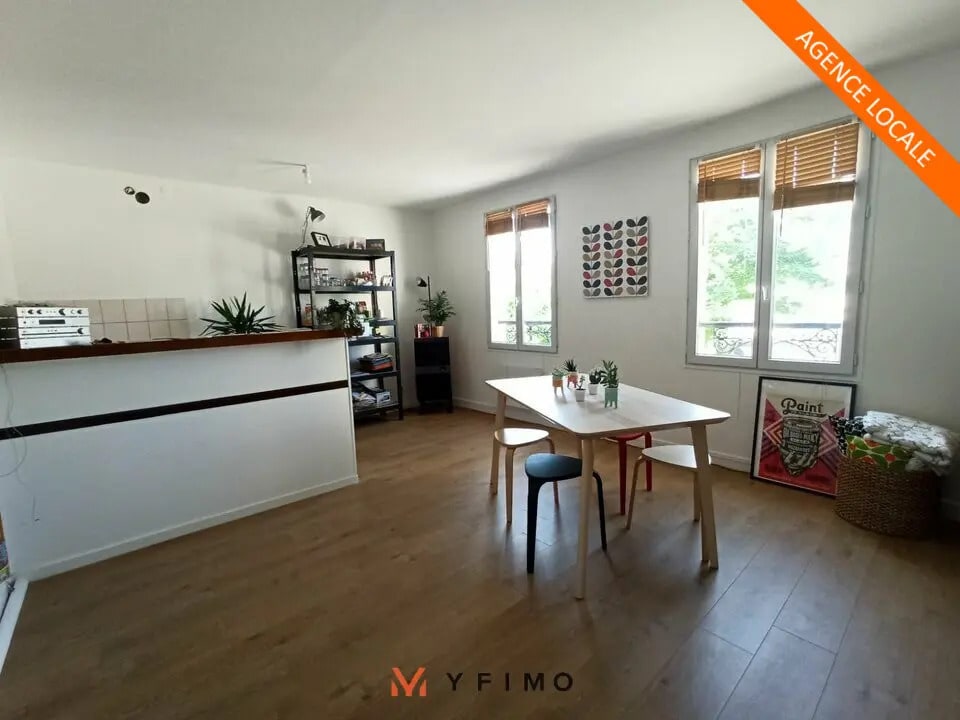 Location Bureaux 42 m² - Photo 1