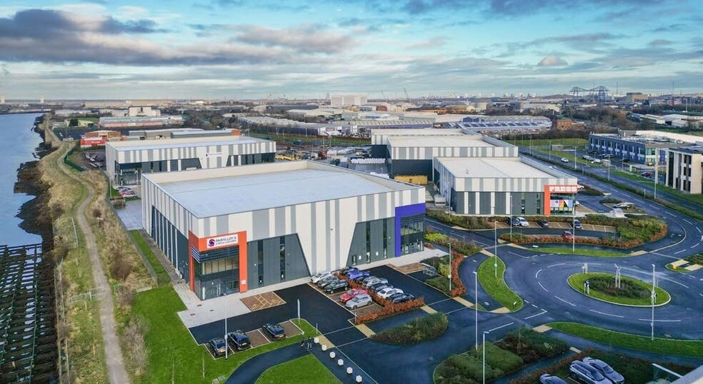 Riverside Park Rd, Middlesbrough to rent - Building Photo - Image 3 of 4