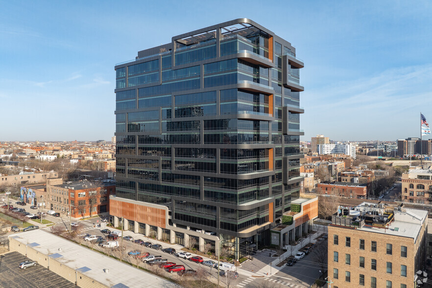 400 N Aberdeen St, Chicago, IL for rent - Building Photo - Image 1 of 9