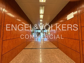 Office in Villaviciosa de Odón, Madrid to rent Interior Photo- Image 2 of 2