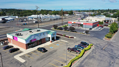 2010 Yakima Valley Hwy, Sunnyside, WA for rent Building Photo- Image 1 of 2