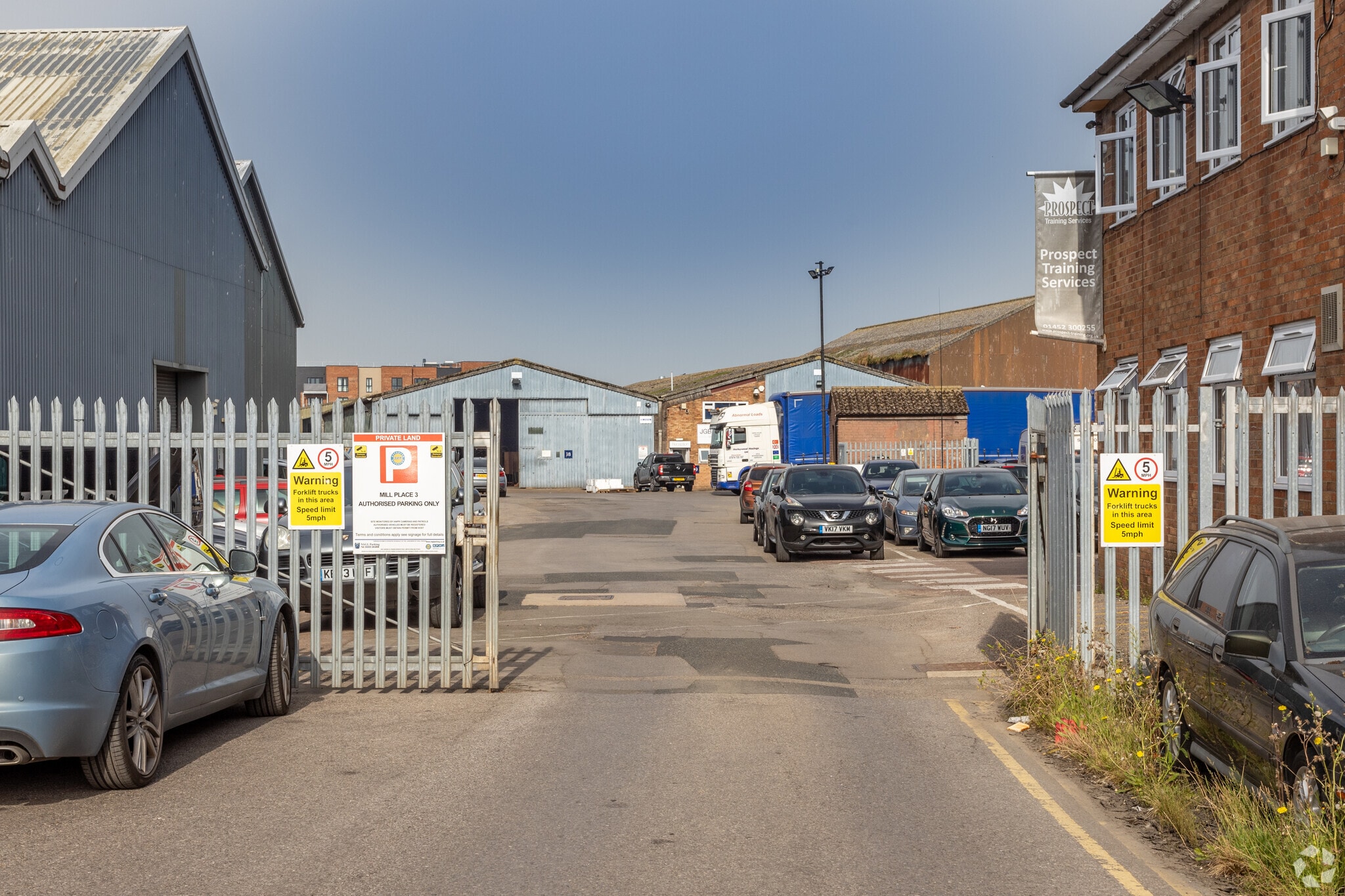 Bristol Rd, Gloucester for sale Primary Photo- Image 1 of 2