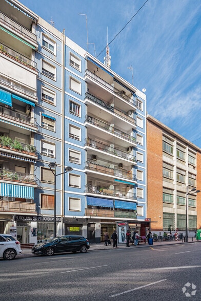 Carrer Lorca, 4, València, Valencia to rent - Building Photo - Image 1 of 2