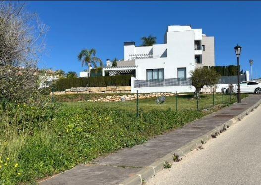 Land in Estepona, Málaga for sale Building Photo- Image 1 of 8