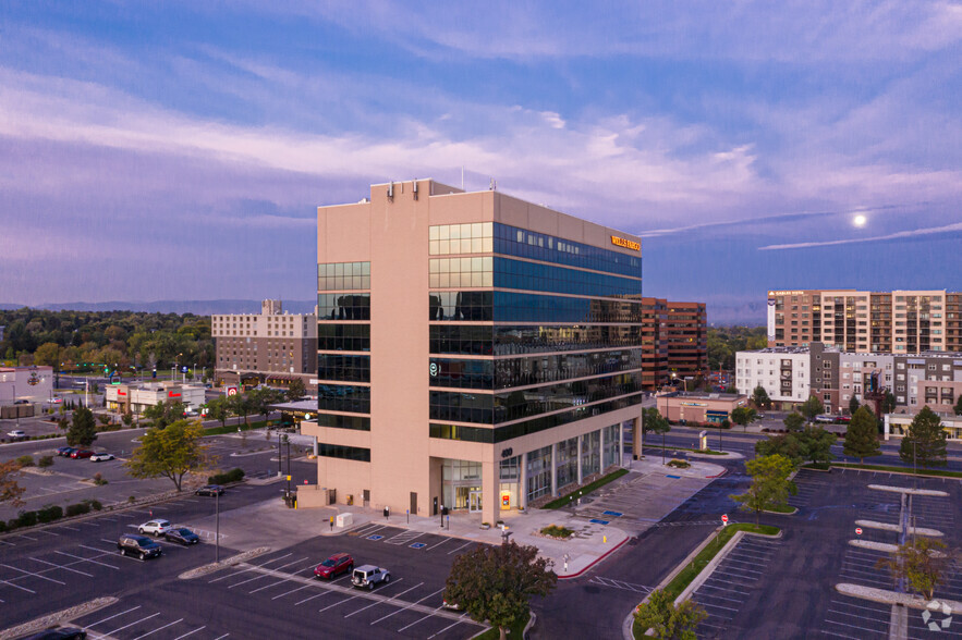 400 S Colorado Blvd, Denver, CO for rent - Building Photo - Image 3 of 21