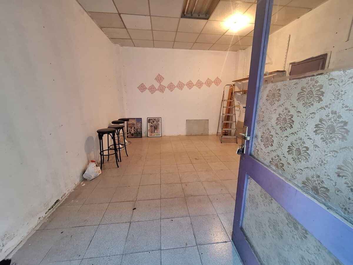 Igualada, BAR 08700 - Unit - -  - Interior Photo - Image 2 of 10