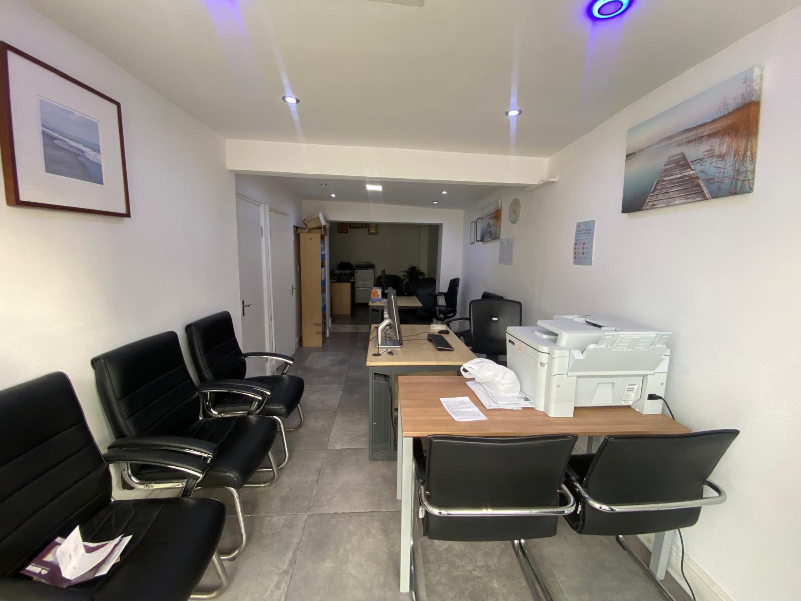 87-91 Vicarage Ln, London to rent Interior Photo- Image 1 of 6