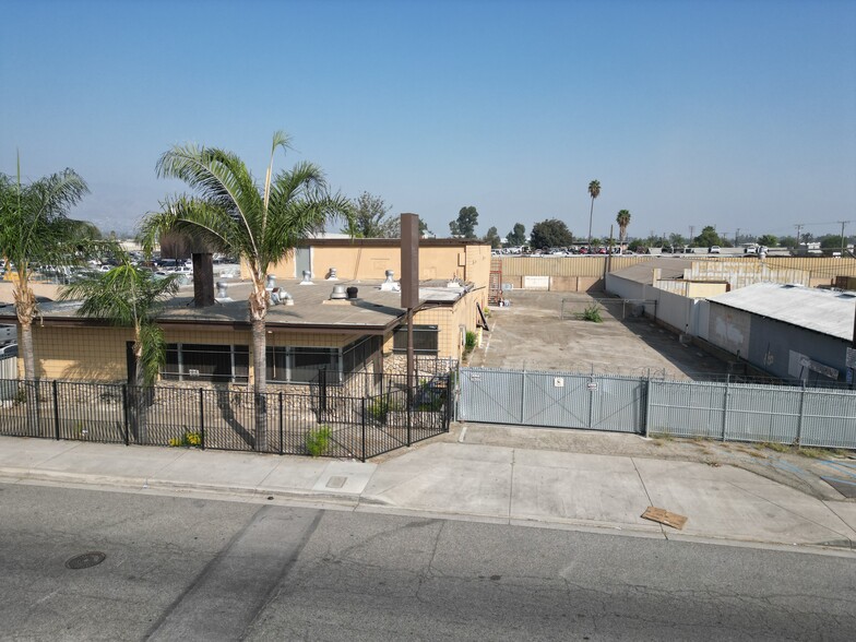 651 N Waterman Ave, San Bernardino, CA for rent - Building Photo - Image 3 of 27