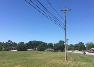 HWY 17, Lavonia, GA for rent Building Photo- Image 1 of 13