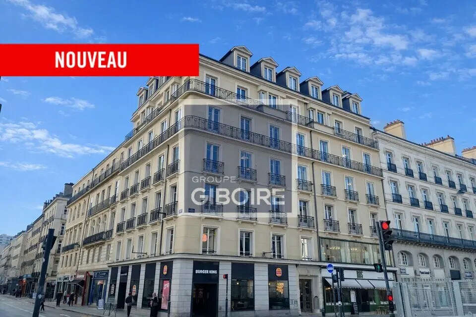 Location Bureaux 147 m² - Photo 1