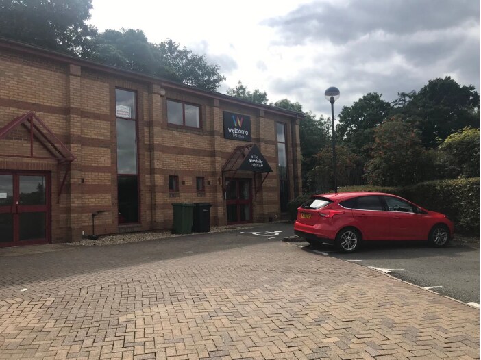 Scirocco Clos, Northampton for sale Primary Photo- Image 1 of 1