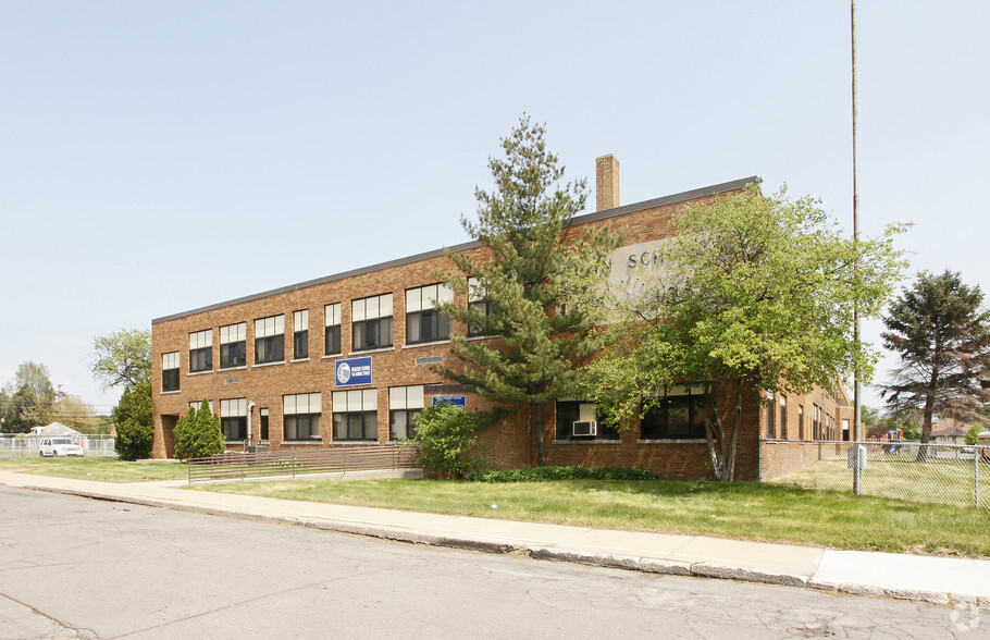 163 Burke St, River Rouge, MI for sale - Primary Photo - Image 1 of 1