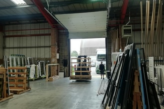 Western Rd, Bracknell to rent Interior Photo- Image 1 of 4