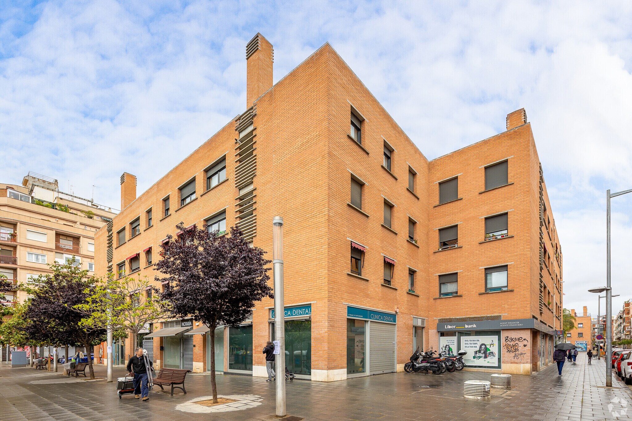 Build-to-Rent in L'Hospitalet de Llobregat, Barcelona for sale Primary Photo- Image 1 of 3