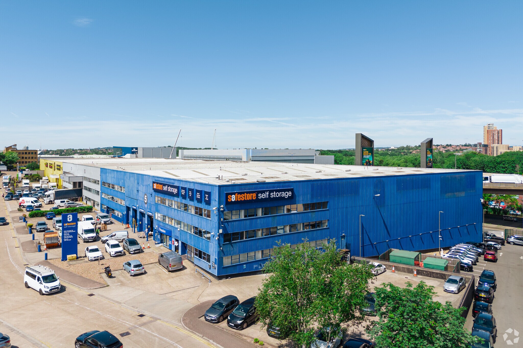 1000 North Circular Rd, London for sale Building Photo- Image 1 of 1