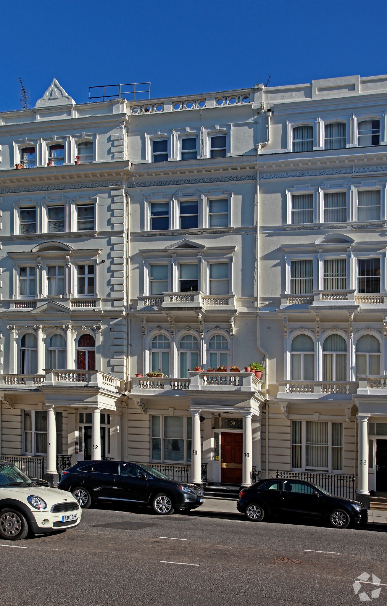 30 Queens Gate Ter, London for sale Primary Photo- Image 1 of 1