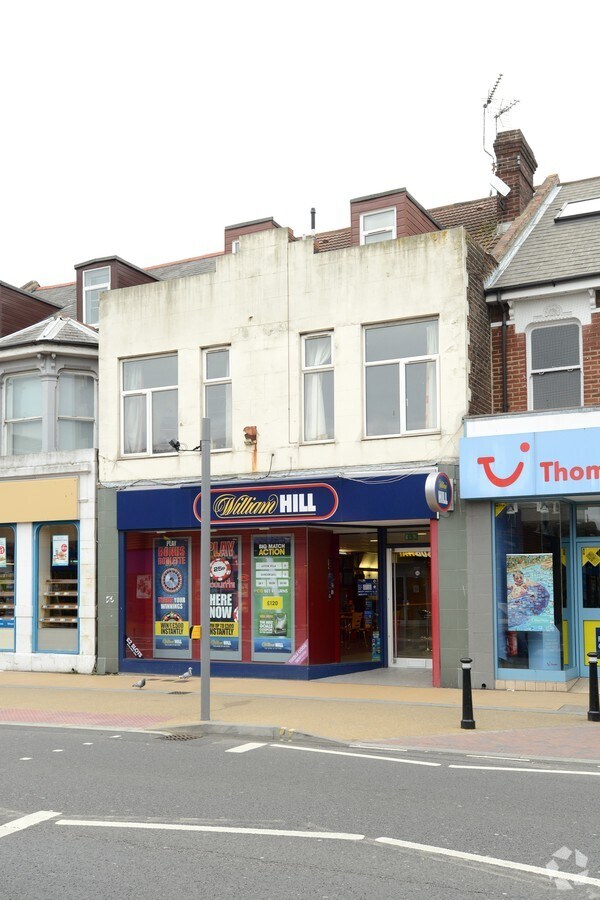 76 London Rd, Portsmouth PO2 0LN UK