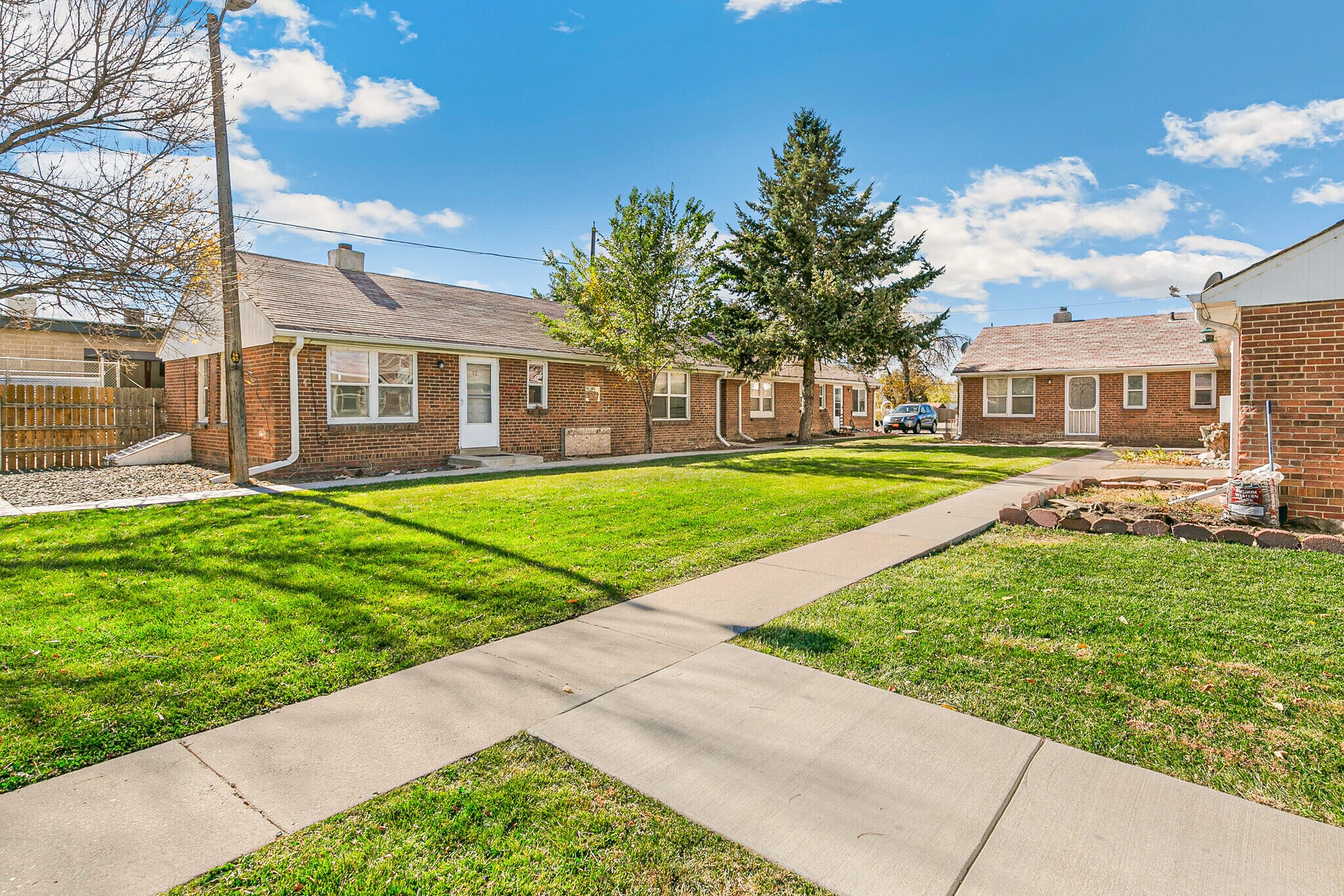1690 W Girard Ave, Englewood, CO for sale Primary Photo- Image 1 of 1