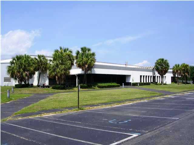 1006 Arthur Dr, Lynn Haven, FL for sale - Building Photo - Image 1 of 1