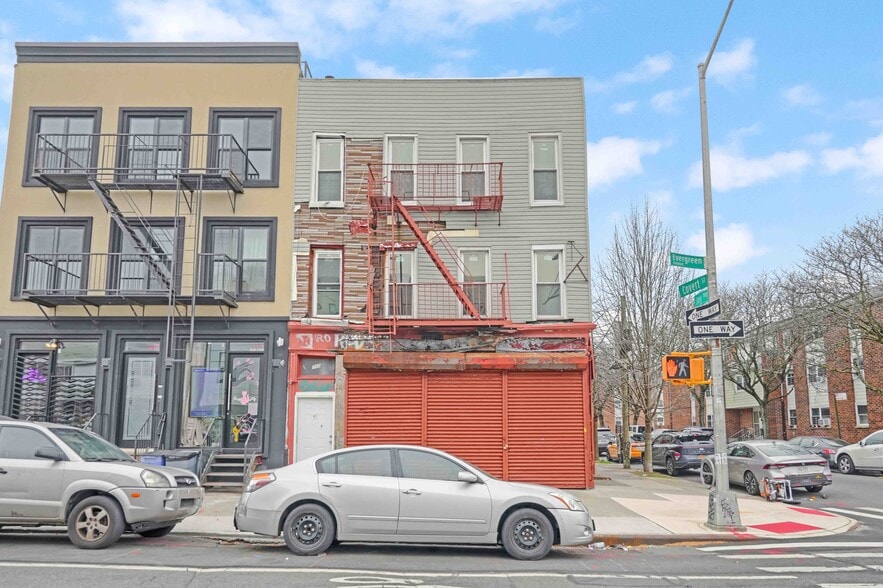 700 Evergreen Ave, Brooklyn, NY for sale - Building Photo - Image 1 of 46