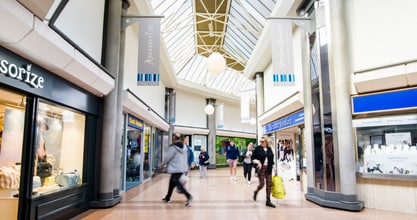 High St, Aylesbury to rent Building Photo- Image 1 of 1