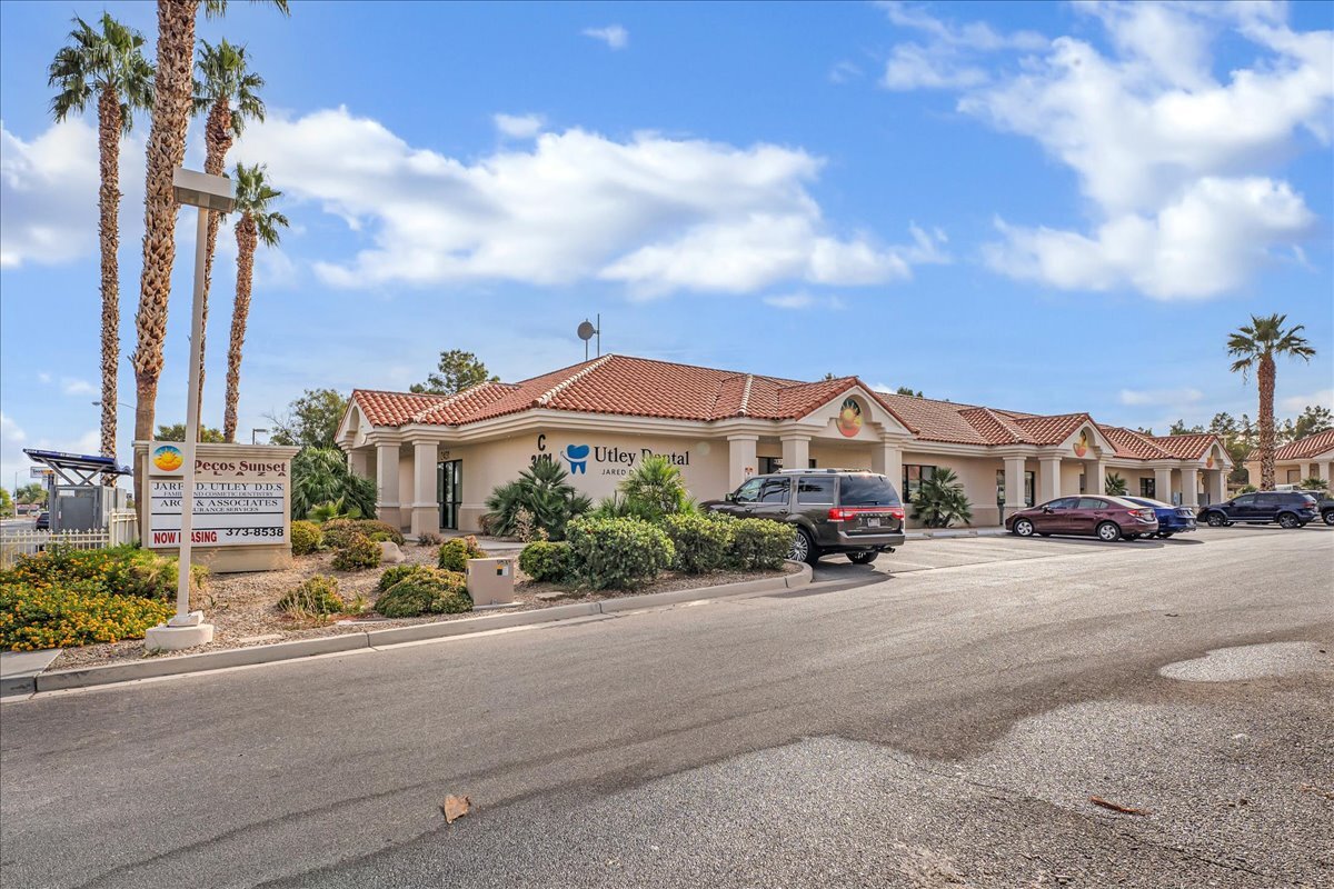 6540 S Pecos Rd, Las Vegas, NV to rent Building Photo- Image 1 of 21