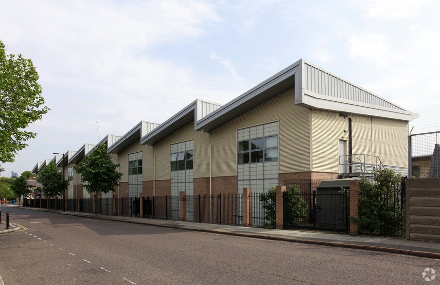 43-47 Glengall Rd, London to rent - Building Photo - Image 3 of 3